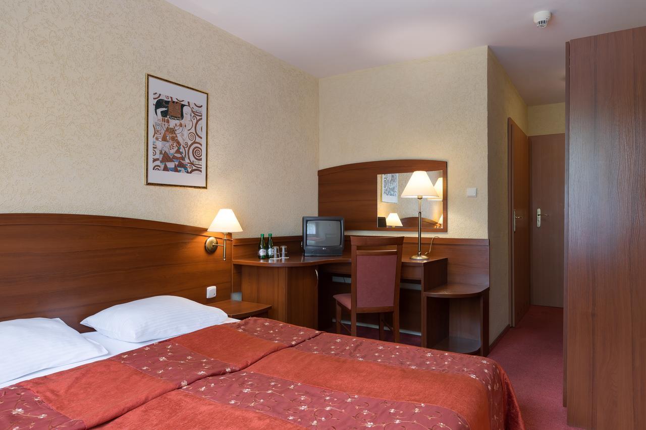 Gosciniec Mala Bawaria Hotel Szklarska Poreba Luaran gambar